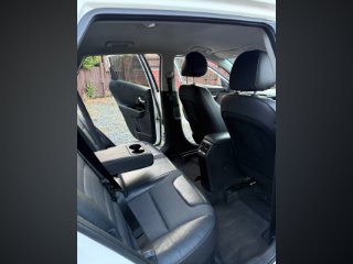 /photos/12867/3d2af24b-065a-bdf3-3b78-533adfb98b2a_i320x240.jpg