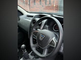 /photos/12867/74d4f2e4-2159-ab16-7643-39211a9f2f5b_i320x240.jpg