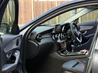 /photos/12867/8772e5d7-2a10-a168-caa5-42b7d49d9ab1_i320x240.jpg